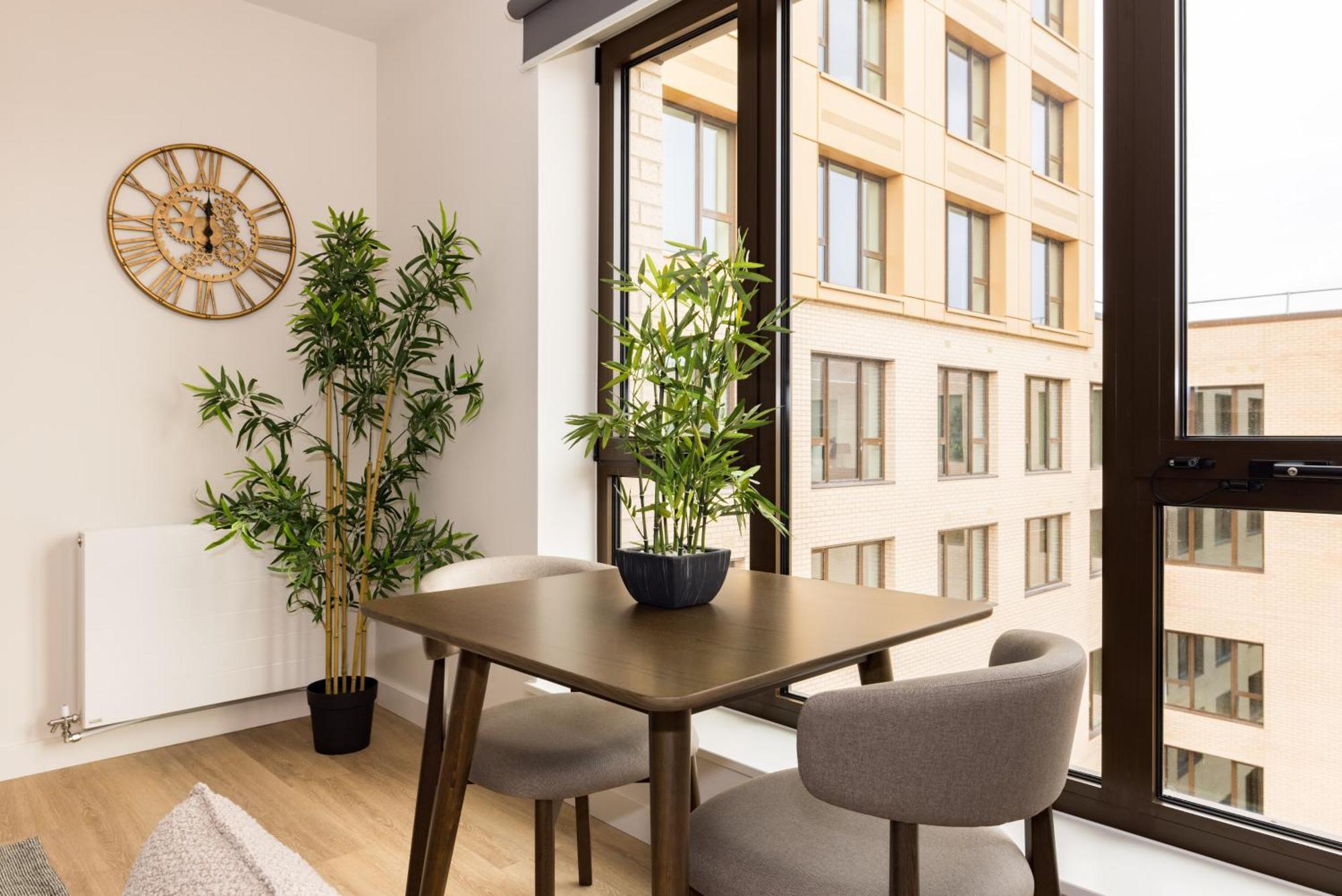 Charles Hope London Greenford Гринфорд Экстерьер фото